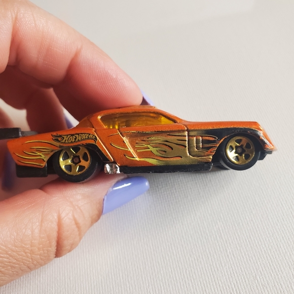Vintage 1998- "At-A-Tude" Studebaker Hot Wheel - Picture 7 of 9